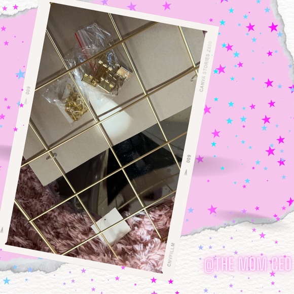 WALL GRIDS - Picture 3 of 3